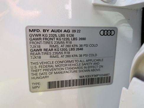 Used 2023 Audi Q3 2.0T Premium Plus w/ Premium Plus Package image 36