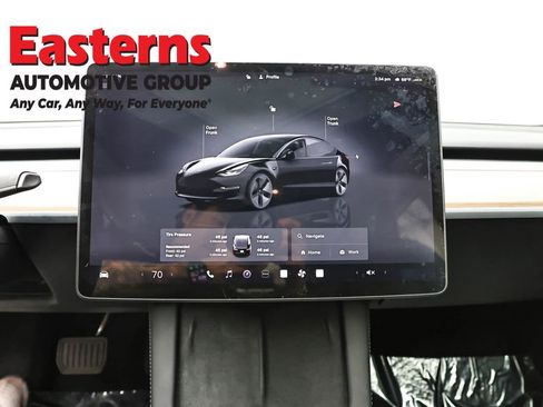 Used 2023 Tesla Model 3 Standard Range image 12