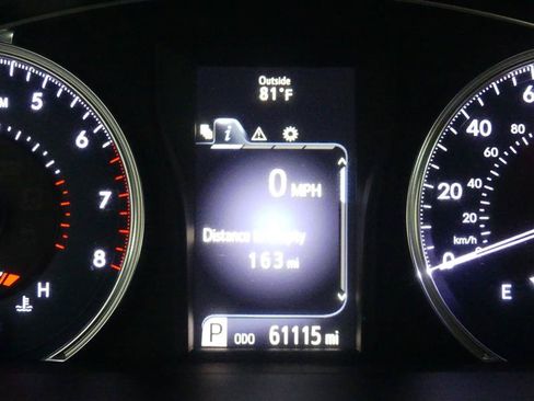Used 2017 Toyota Camry LE FWD image 32