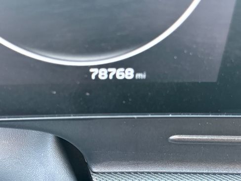 Used 2023 Kia Sportage SX image 26