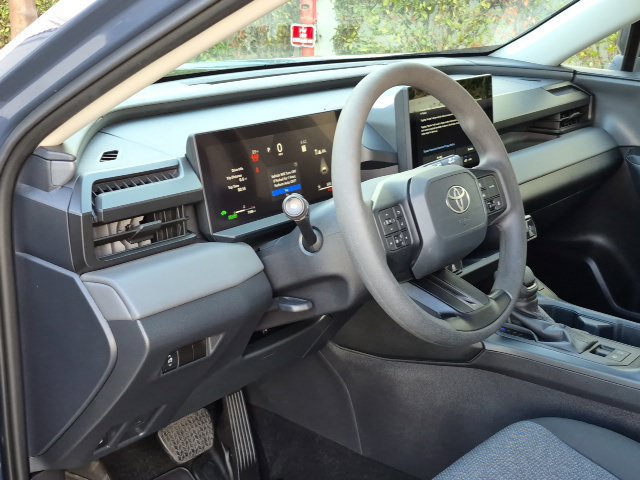 Used 2026 Toyota RAV4 LE FWD image 10