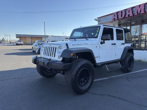 Used 2014 Jeep Wrangler Unlimited Rubicon w/ Connectivity Group AWD/4WD image 7