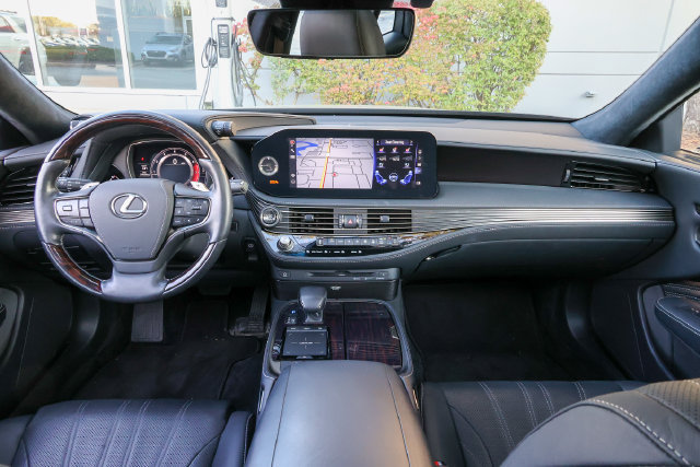 Used 2021 Lexus LS 500 AWD w/ Interior Upgrade Package image 7