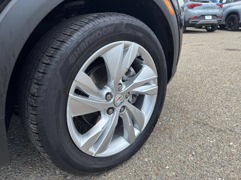 Used 2025 Buick Encore GX Preferred FWD image 25