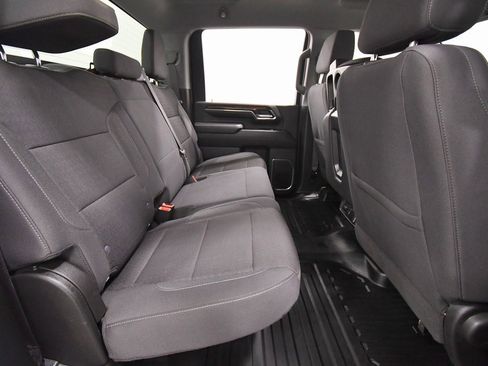 Used 2024 GMC Sierra 3500 SLE image 15