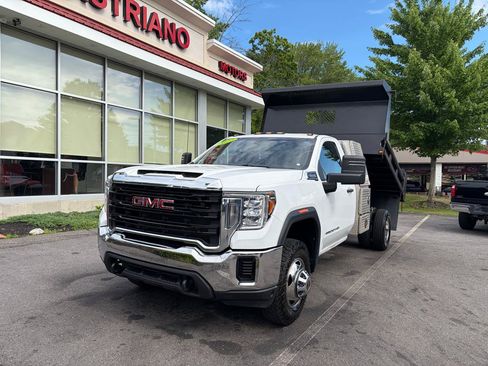 Used 2022 GMC Sierra 3500 Pro w/ Convenience Package AWD/4WD image 2