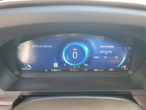 Used 2024 Ford Explorer King Ranch w/ Technology Package image 34