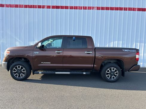 Used 2017 Toyota Tundra Limited w/ Limited Premium Package image 3