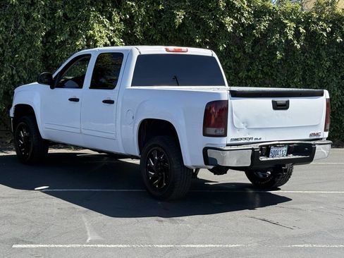 Used 2007 GMC Sierra 1500 SLE w/ SLE2 Preferred Package RWD image 5