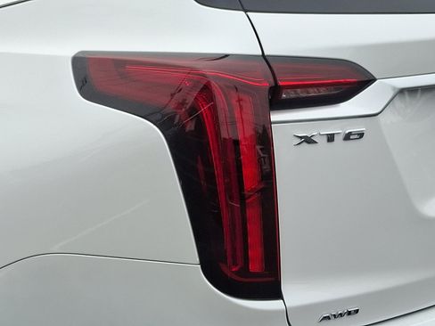 Certified 2023 Cadillac XT6 Premium Luxury w/ Technology Package image 11