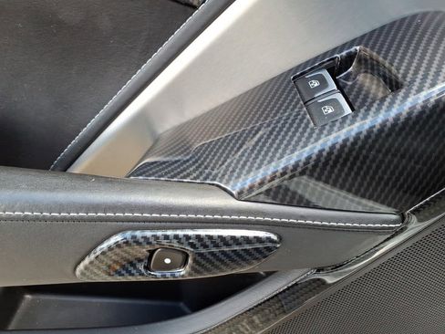 Used 2017 Chevrolet Corvette Stingray Coupe w/ 3LT Preferred Equipment Group image 15