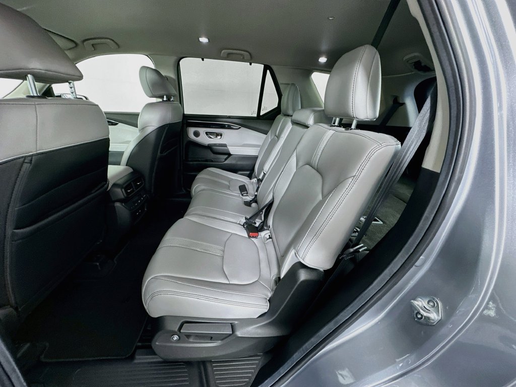 Certified 2025 Honda Pilot EX-L image 23