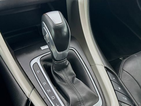 Used 2016 Ford Fusion Energi SE w/ Driver Assist Package image 24