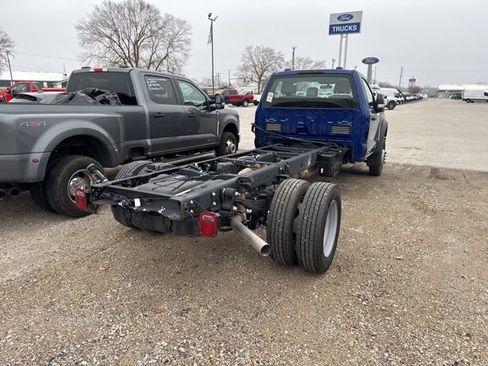 Used 2026 Ford F550 4x4 Regular Cab Super Duty image 3