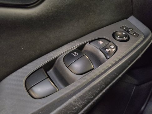 Used 2024 Nissan Sentra SV w/ Lighting Package FWD image 27