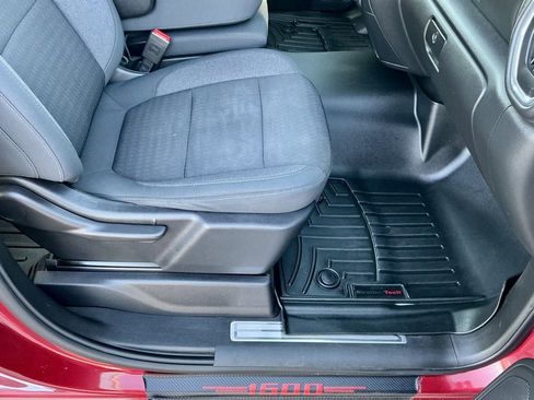 Used 2020 Chevrolet Silverado 1500 LT w/ All-Star Edition image 23