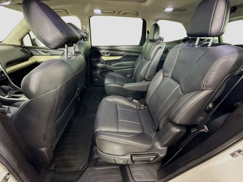 Used 2020 Subaru Ascent Limited w/ Technology Package AWD/4WD image 17