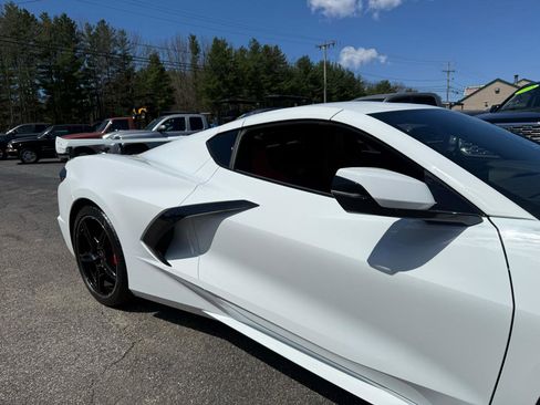 Used 2023 Chevrolet Corvette Stingray Coupe w/ Z51 Performance Package image 23