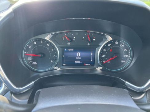 Used 2023 Chevrolet Equinox LT image 12