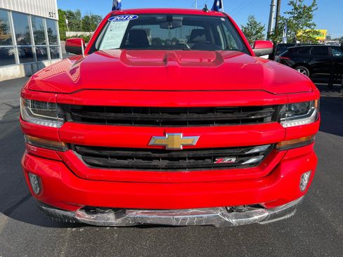Used 2018 Chevrolet Silverado 1500 LT w/ All Star Edition AWD/4WD image 9