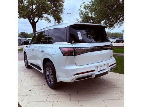 New 2026 INFINITI QX80 Pure RWD image 8