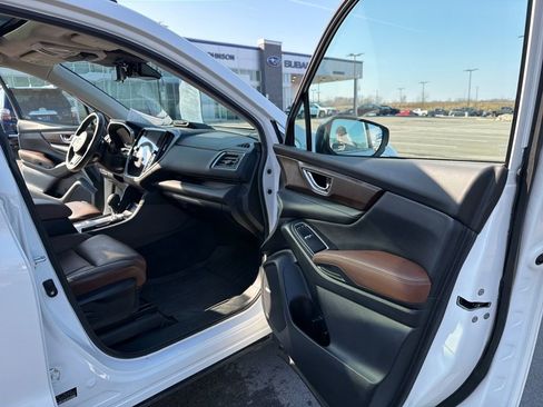 Used 2024 Subaru Ascent Touring w/ Popular Package #2 image 35