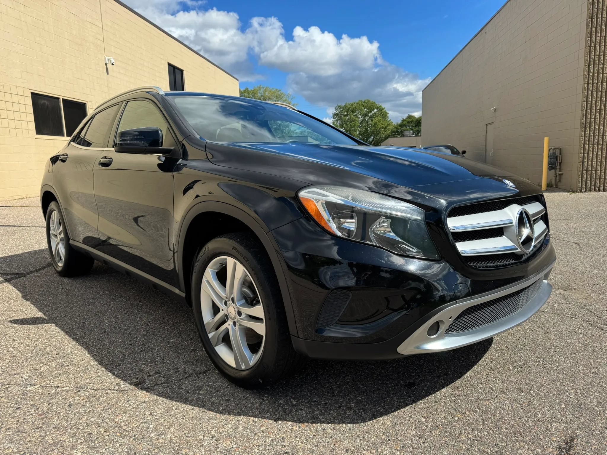 Used 2015 Mercedes-Benz GLA 250 4MATIC image 40