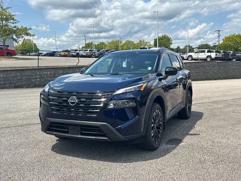 New 2026 Nissan Rogue Dark Armor FWD image 8