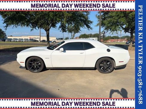 Used 2022 Dodge Challenger R/T w/ Blacktop Package RWD image 7