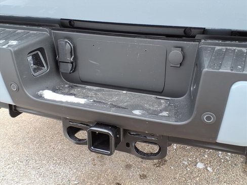 New 2026 Ford F250 Platinum w/ FX4 Off-Road Package image 7