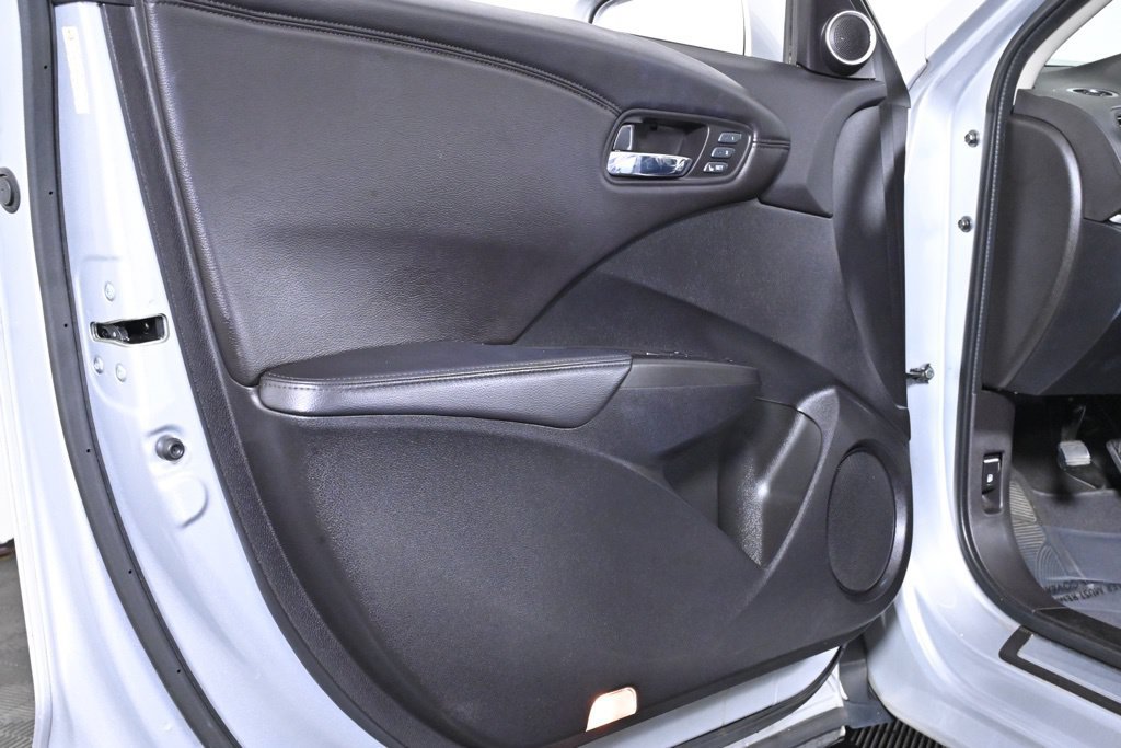 Used 2015 Acura RDX w/ Technology Package FWD image 32