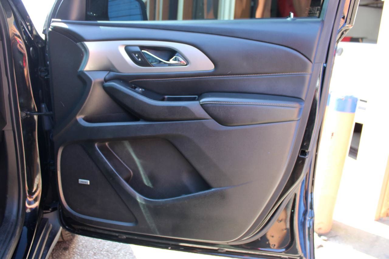 Used 2019 Chevrolet Traverse RS FWD image 50