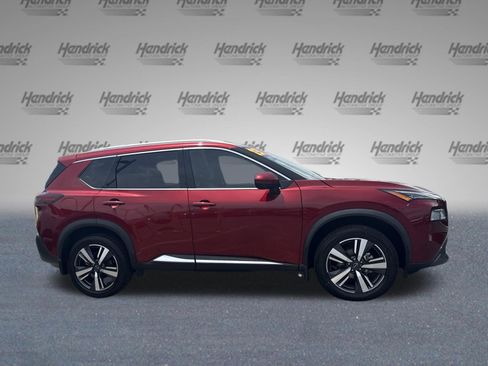 Used 2023 Nissan Rogue SL AWD/4WD image 11