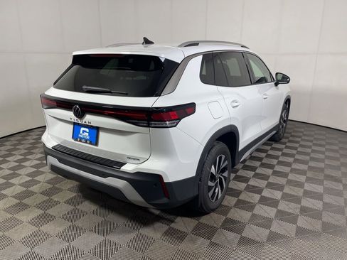 New 2026 Volkswagen Tiguan S image 7