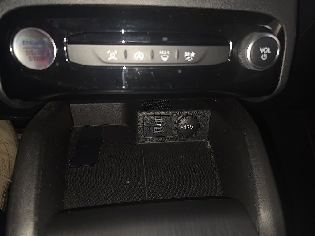 Used 2023 Ford Escape ST-Line w/ Tech Pack #1 AWD/4WD image 24