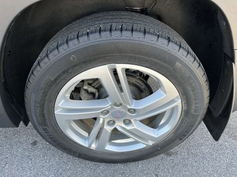 Used 2020 GMC Terrain SLE w/ Driver Convenience Package AWD/4WD image 19