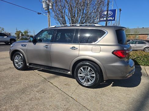 Used 2019 INFINITI QX80 Luxe image 8