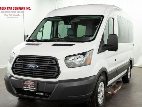 Used 2018 Ford Transit 150 XL image 6