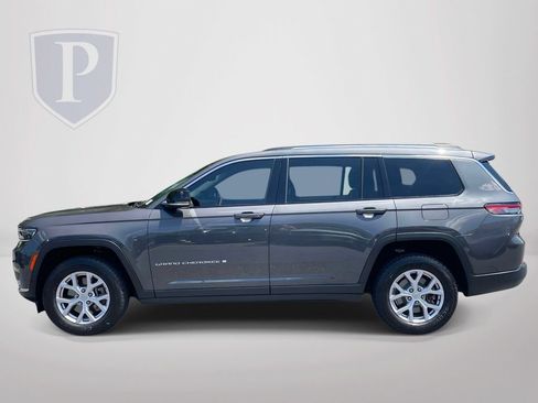 Used 2022 Jeep Grand Cherokee L Limited AWD/4WD image 5