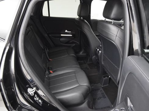 Used 2021 Mercedes-Benz GLA 250 4MATIC image 18