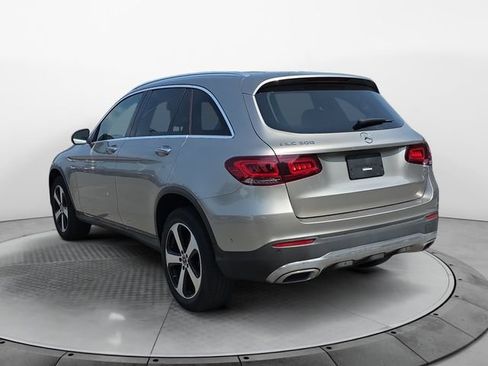 Used 2021 Mercedes-Benz GLC 300 w/ Premium Package image 3