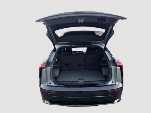 Used 2024 Chevrolet Blazer EV RS image 7