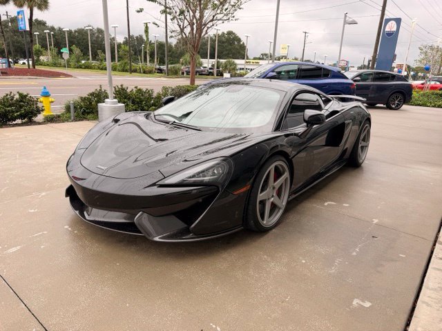 Used 2017 McLaren 570S Coupe RWD image 2