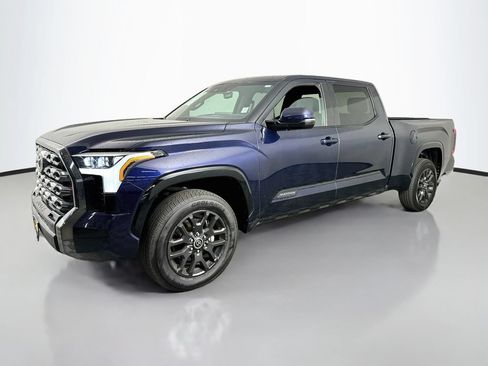 Used 2023 Toyota Tundra Platinum AWD/4WD image 4
