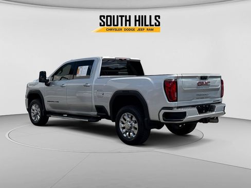 Used 2020 GMC Sierra 2500 Denali w/ Denali Ultimate Package AWD/4WD image 3