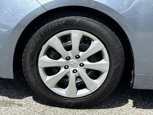 Used 2024 Toyota Corolla LE FWD image 11