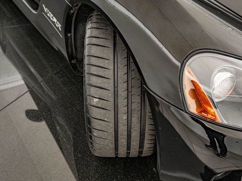 Used 2006 Dodge Viper SRT-10 image 46