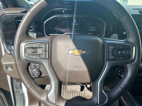 Used 2024 Chevrolet Silverado 1500 LTZ w/ LTZ Convenience Package II image 8