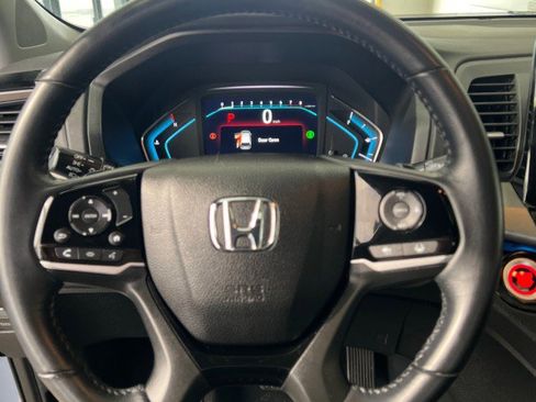 Used 2023 Honda Odyssey Touring image 19