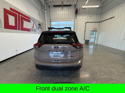 Used 2025 Nissan Rogue SV w/ Rock Creek Premium Package AWD/4WD image 4